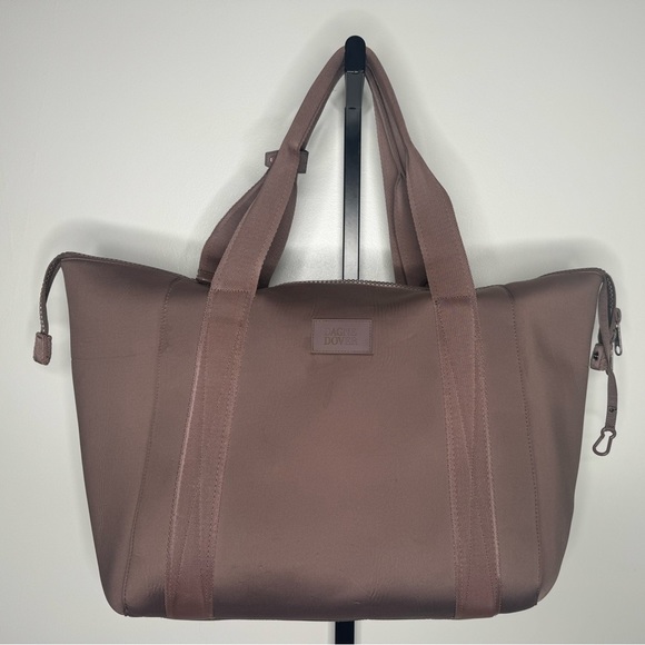 Dagne Dover Handbags - Dagne Dover Nylon Shoulder Bag - Mauve Pink